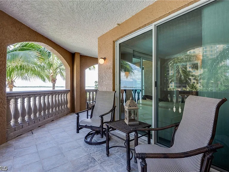 2825 Palm Beach Blvd #219 — Photo 21