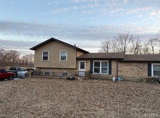 2824 E 24th St, Granite City, IL