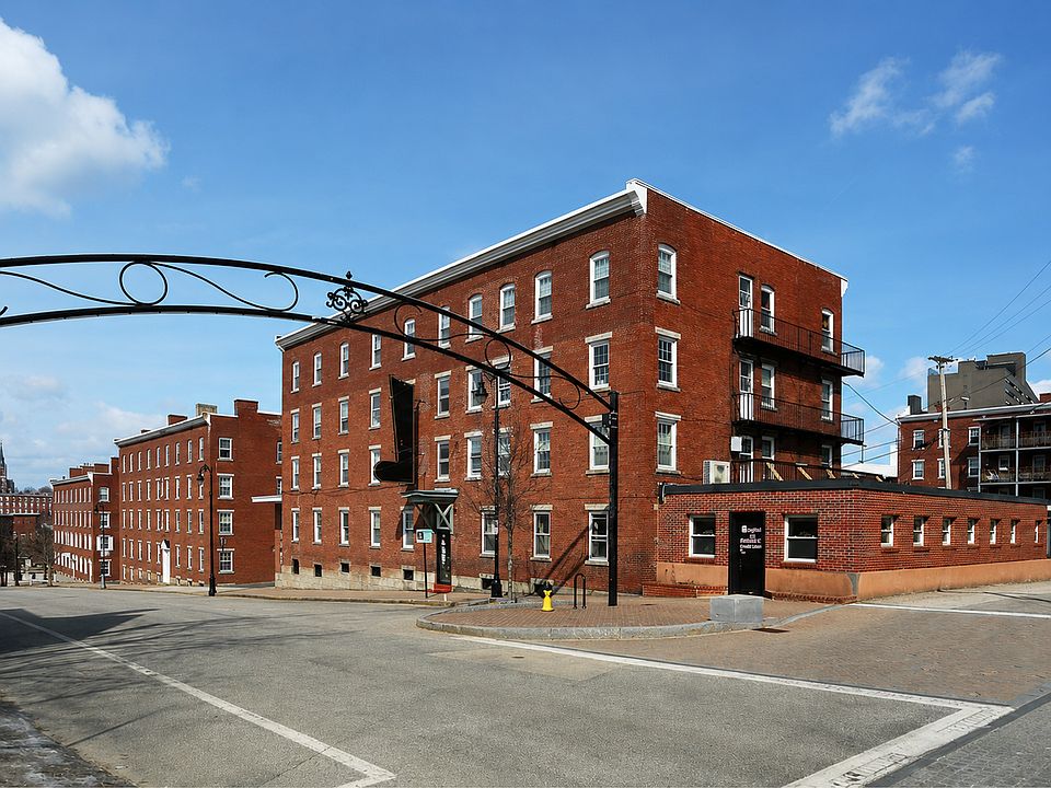 1st image of 67 Stark St APT 7