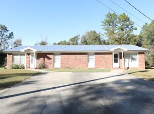 855 Prosperity Dr #B, Swainsboro, GA 30401