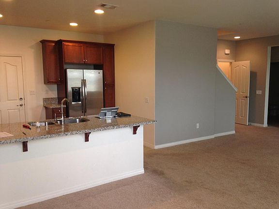 Satterfield Way - Kitchen