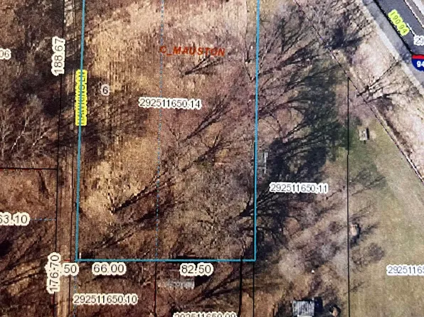 Sherman St, Mauston, WI 53948