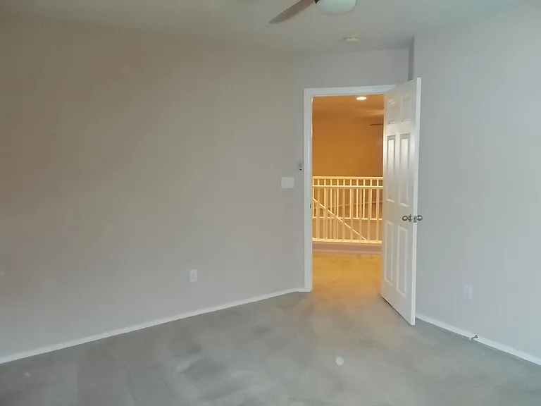 6408 Trautman Ct — Photo 32
