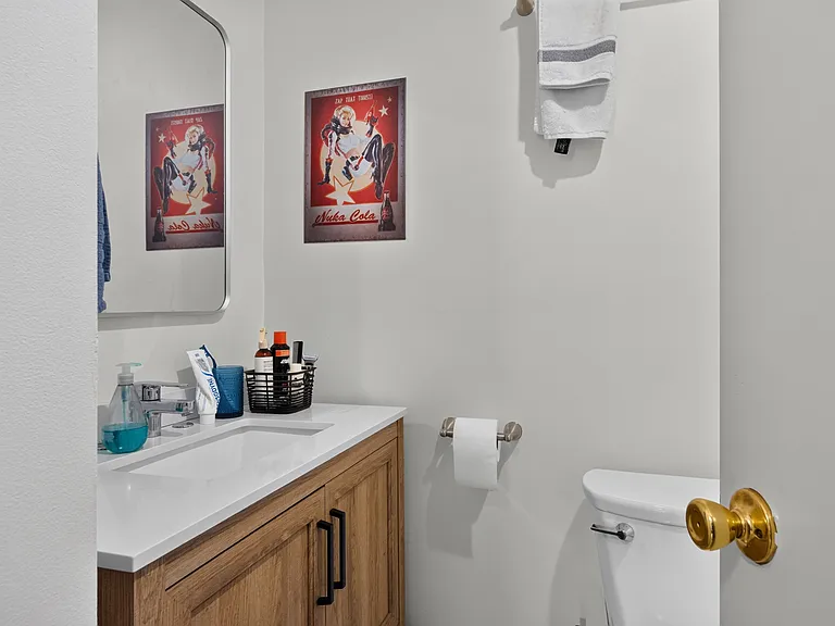 308 Madison St #4D — Photo 11