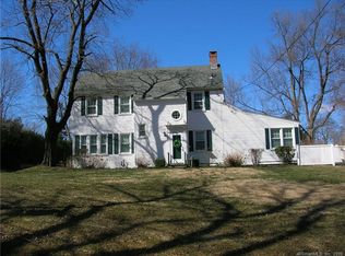 20 Falcon Ter, Middletown, CT 06457