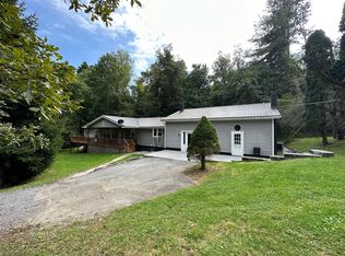 182 Mathews Ford Rd, Ronceverte, WV 24970