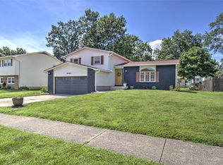 4487 Hale Dr, Decatur, IL 62526
