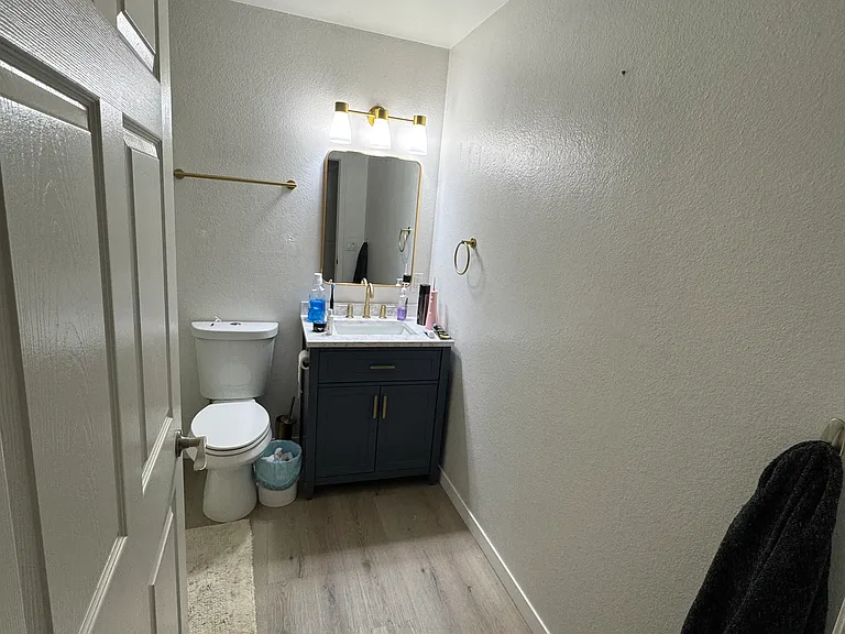 8302 E Monte Vista Rd — Photo 12