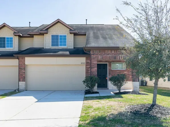 9718 Floria Ct, Houston, TX 77044