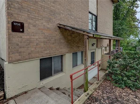 470 W 104th St Unit E, Kansas City, MO 64114