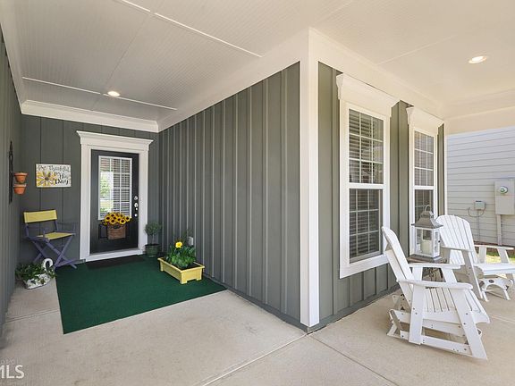 4th image of 904 Coffee Berry Ct