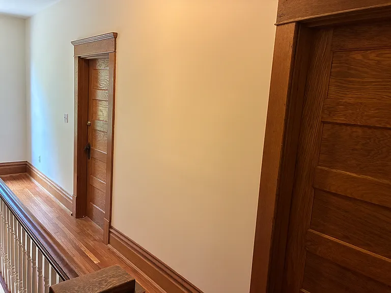 54 Morris Ave — Photo 39