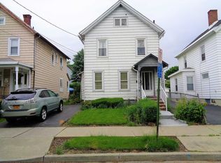 6 Allen Pl, Poughkeepsie, NY 12601