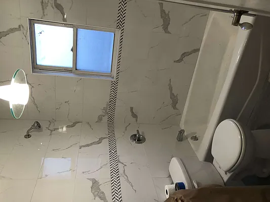 Rented by Metropolis International Realty Inc. | media 10