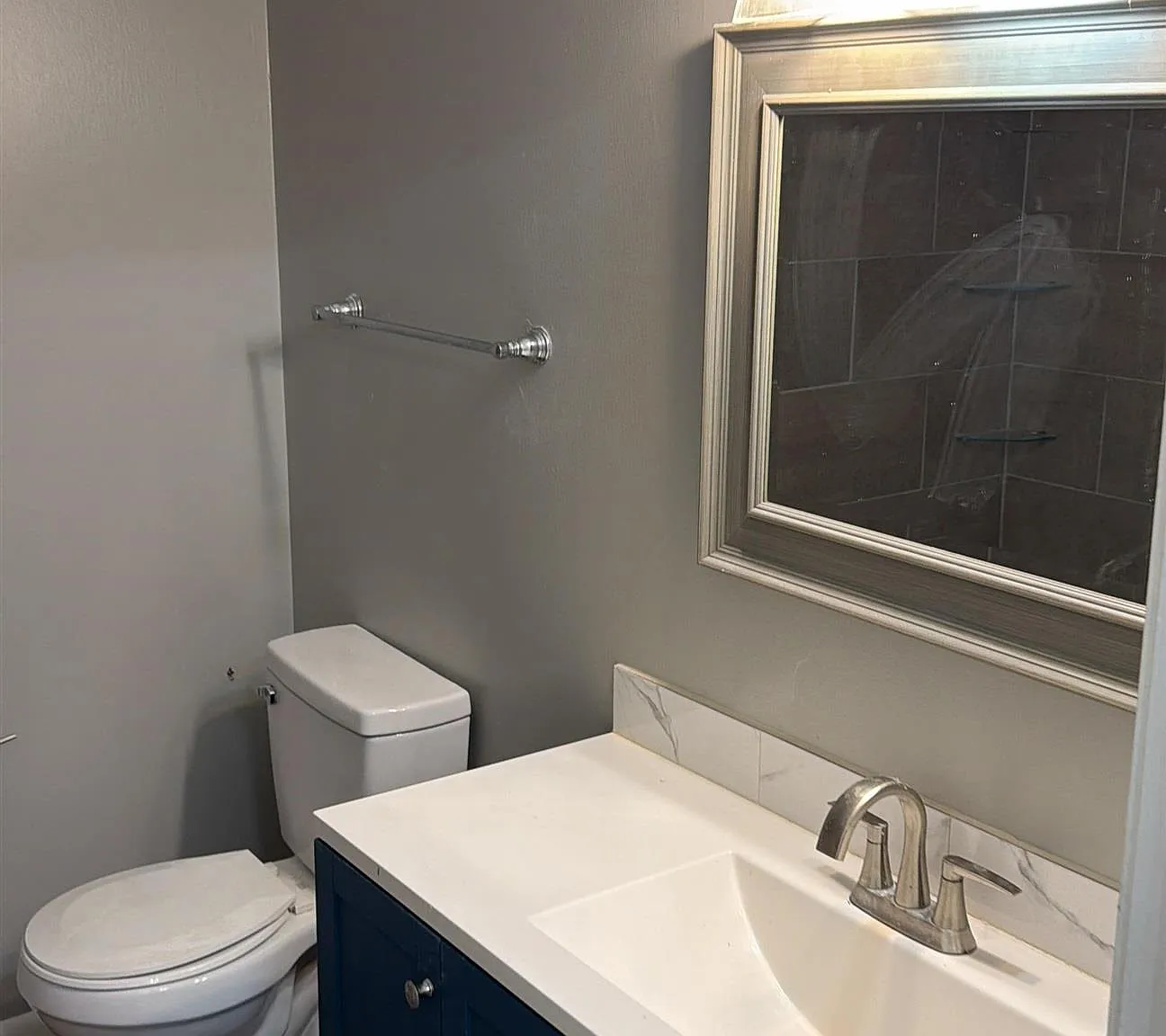 2 bed, 1.5 bath, 1000 sqft, $1,075 — Photo 4