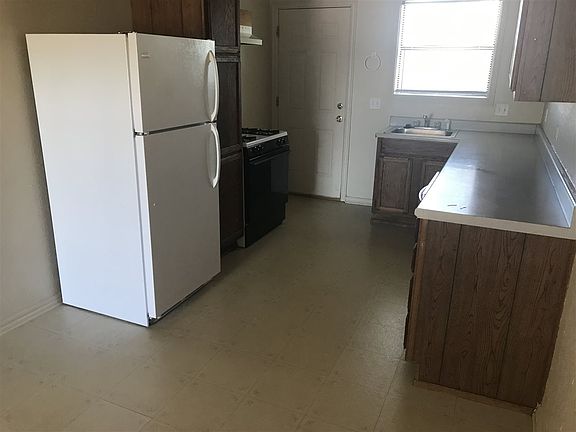 5th image of 5001 W 5th Pl #5003