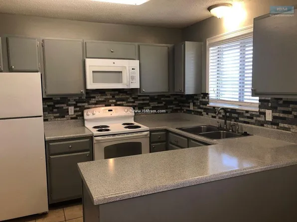 Willow Creek Apartments, 2300 Merchants Dr #114, Knoxville, TN 37912