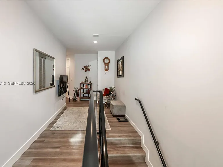 1619 Harrison St — Photo 22