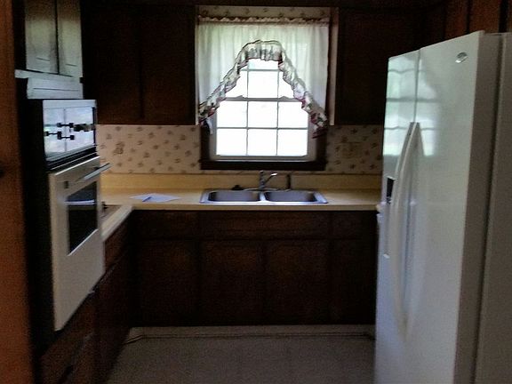 2nd image of 91 Gawin Dr