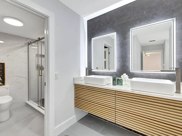 7898 Eastlake Dr #7D — Photo 29