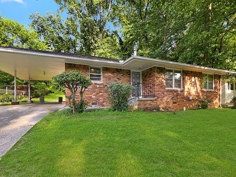1st image of 2798 Dearwood Dr SW