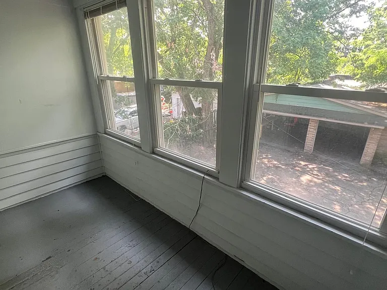 11108 Ashbury Ave — Photo 8