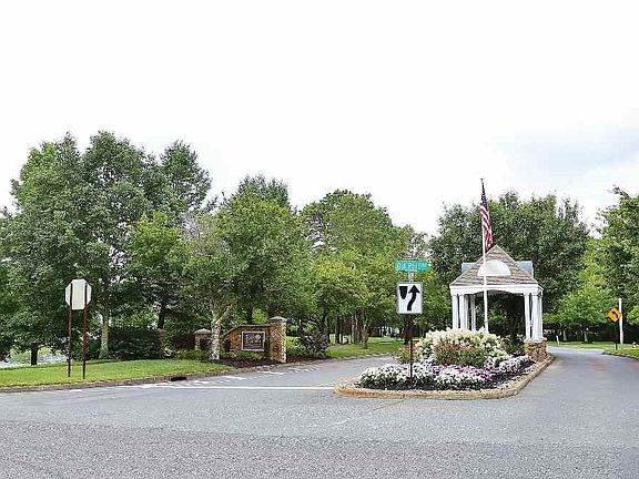 2nd image of 141 Brewster Dr