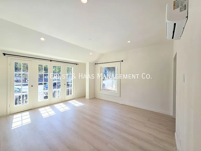 321 Chestnut Ave #2 — Photo 8
