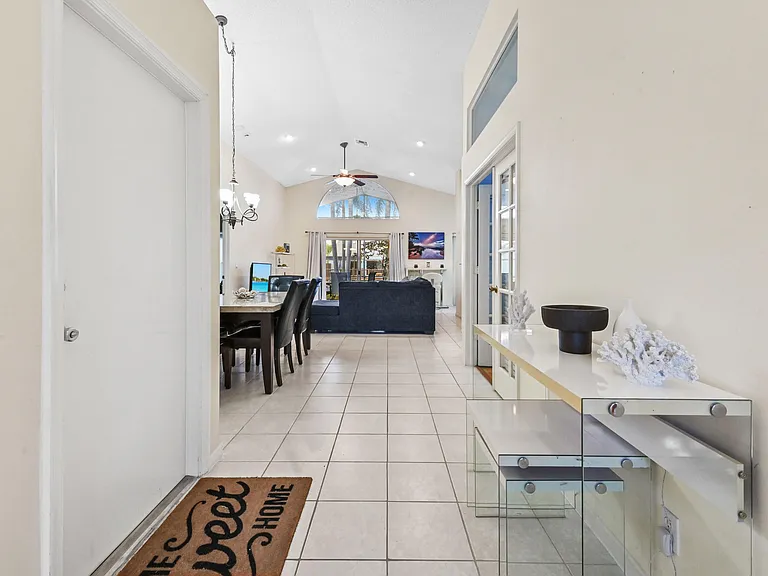 2241 Soundings Ct — Photo 3