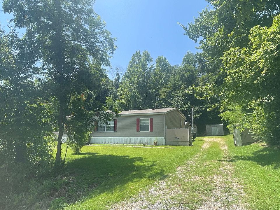 1st image of 135 Bluecreek Dr