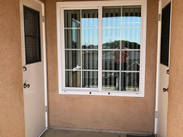 2502 W Via Corona #1/2 — Photo 77