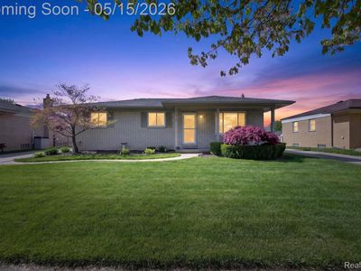 17830 Kuecken St, Clinton Township, MI, 48038