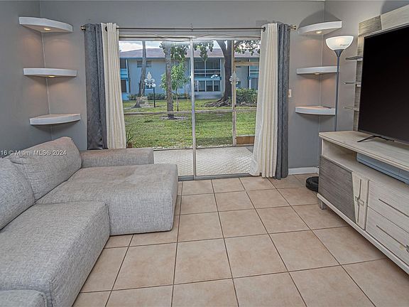 5th image of 5800 Margate Blvd APT 713-7