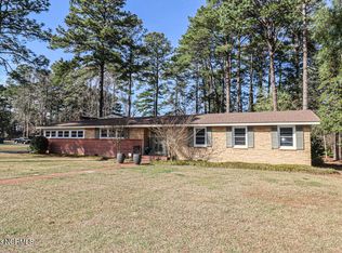 3220 Hawthorne Rd, Rocky Mount, NC 27804