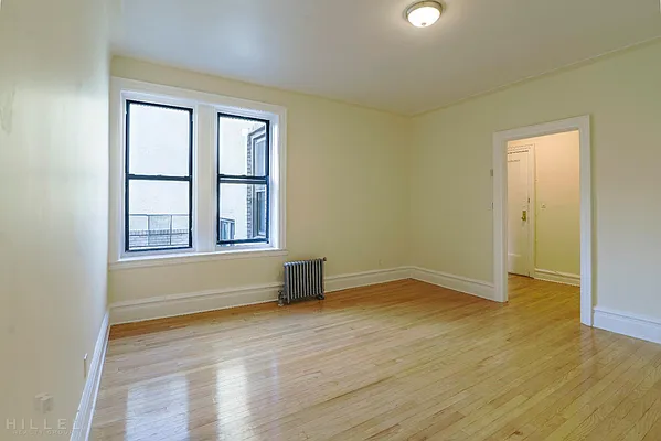 Rented by Hillel Realty Group | media 3