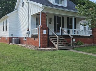 202 N Van Buren St, Huntingburg, IN 47542