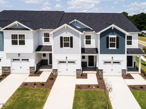 39 Silver Pine Dr, Angier, NC 27501