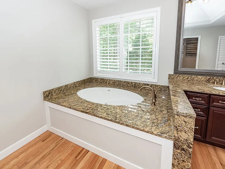2105 Williams Veneer Ct — Photo 62