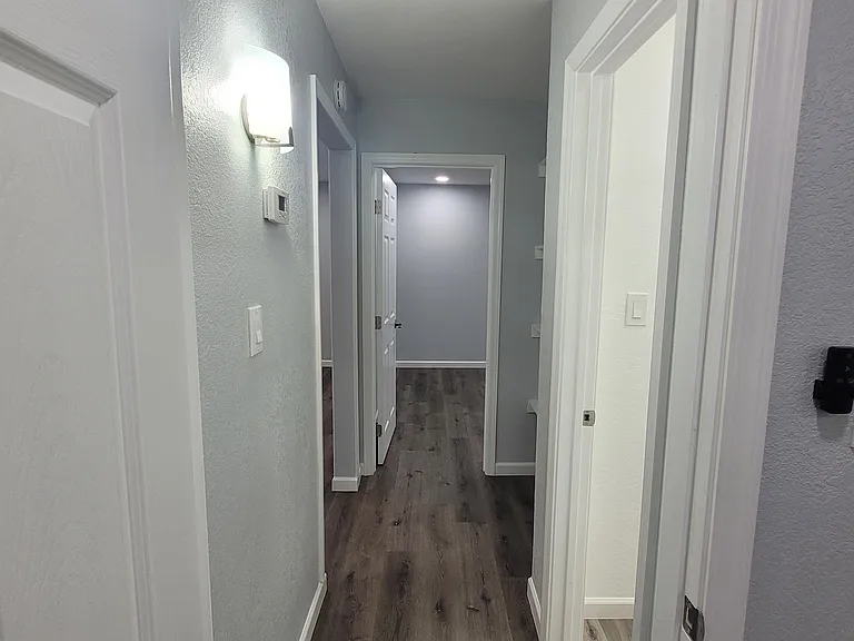 4933 E Willetta St #5 — Photo 28