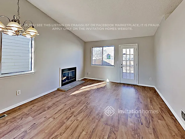 18923 E Carmel Dr — Photo 6