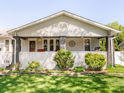 10 N Broadview Ave, Lombard, IL, 60148