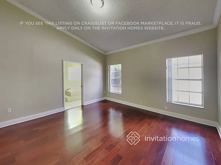 20540 NW 7th St — Photo 7