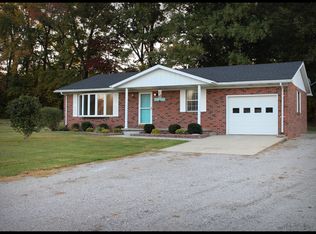 2825 Hadden Ln, Wadesville, IN 47638