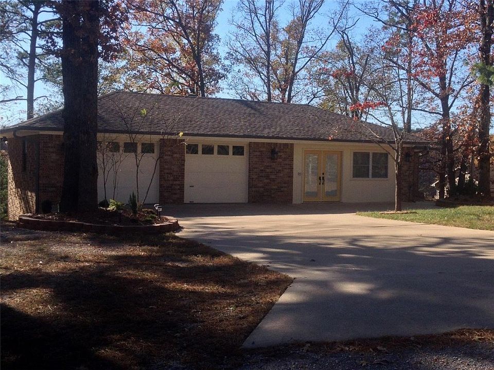 1st image of 8545 Spruce Dr