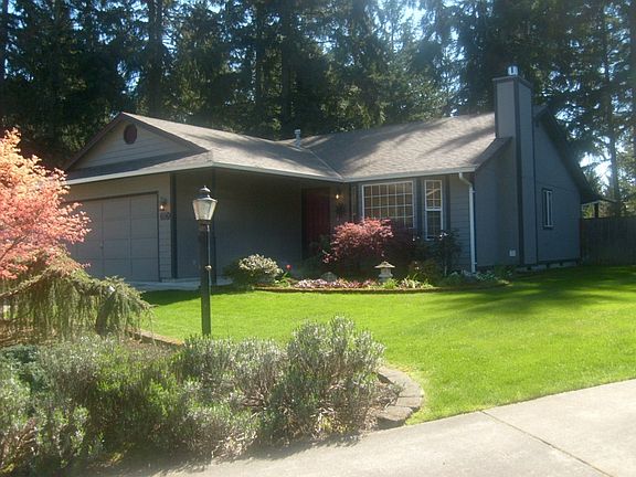 2nd image of 606 136th St E