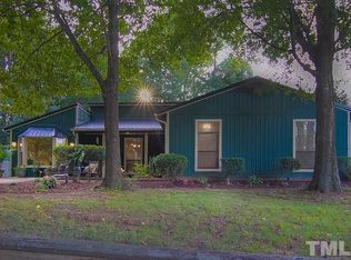 102 Glenbuckley Rd, Cary, NC 27511