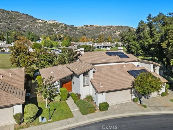 38285 Oaktree Loop, Murrieta, CA 92562