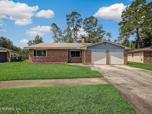 4040 CUMBRIAN GARDENS Lane, Jacksonville, FL 32257