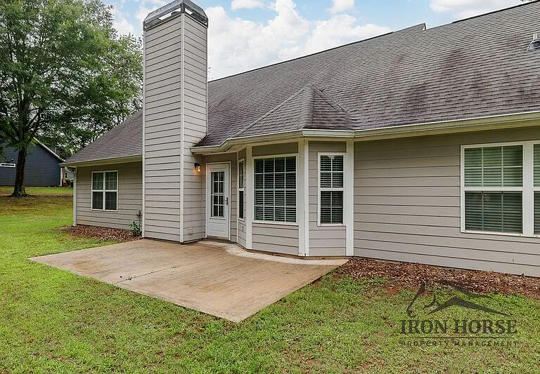 285 Finch Way — Photo 24