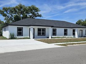 304 Pearl St, Haines City, FL
